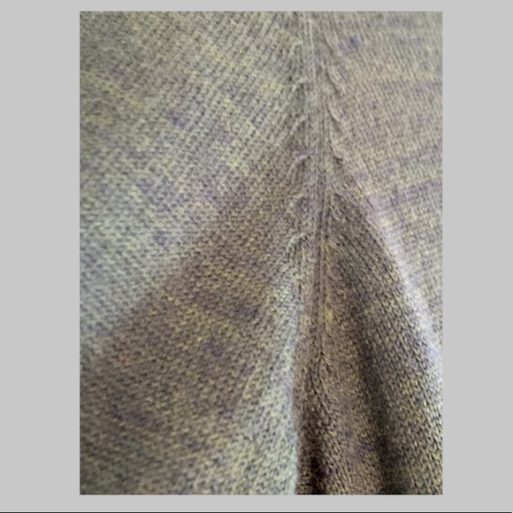 The Limited | Lightweight Sweater | Green | S - Picture 2 of 3